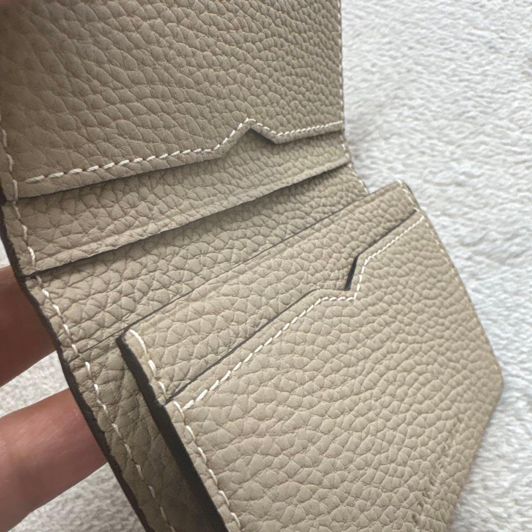 【超美品】ボナベンチュラ　ビジネスカードケース シュリンクレザー