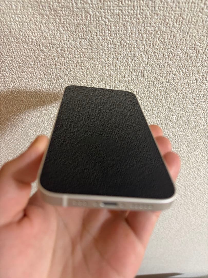 Apple iPhone 14 スターライト 本体