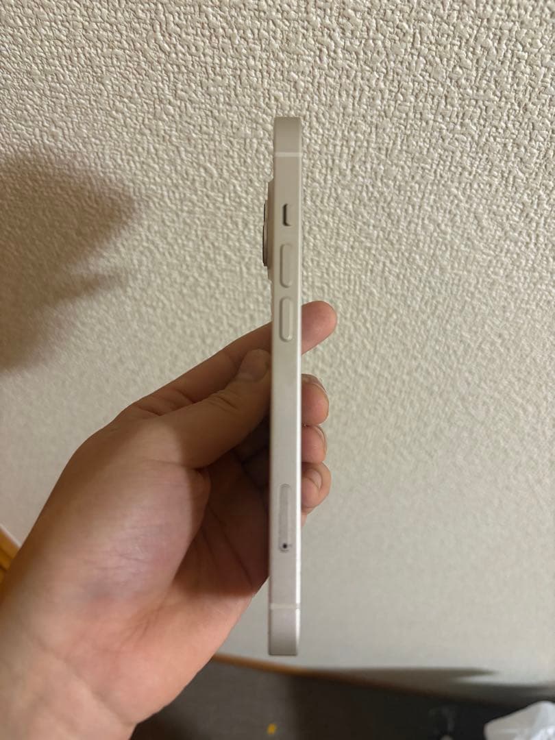 Apple iPhone 14 スターライト 本体
