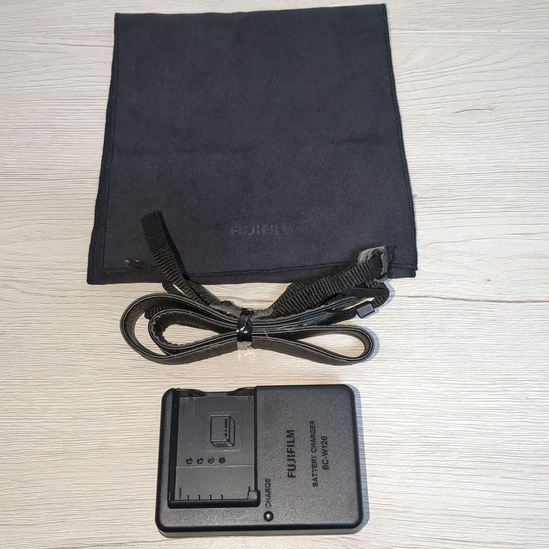 デジタルカメラ Fujifilm X-T1 Fujinon XF 18-55mm