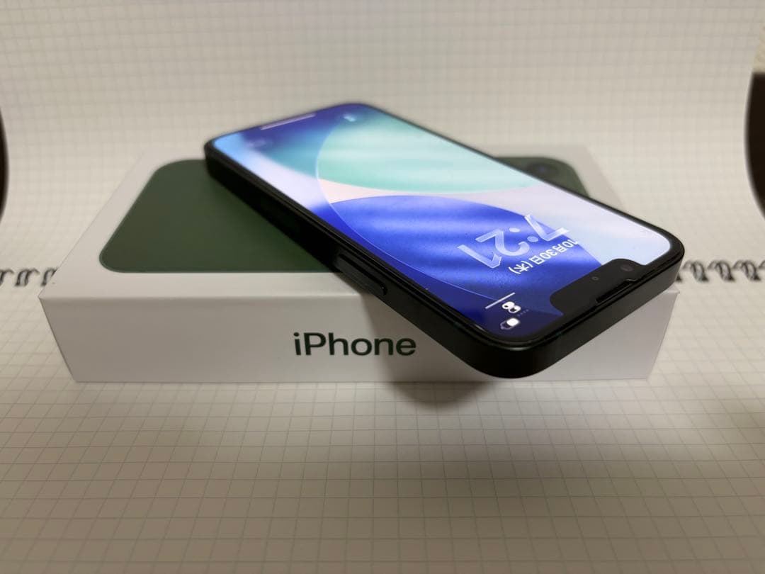 ほぼ新品US版 iPhone 13 mini 256GB グリーン SIMフリー