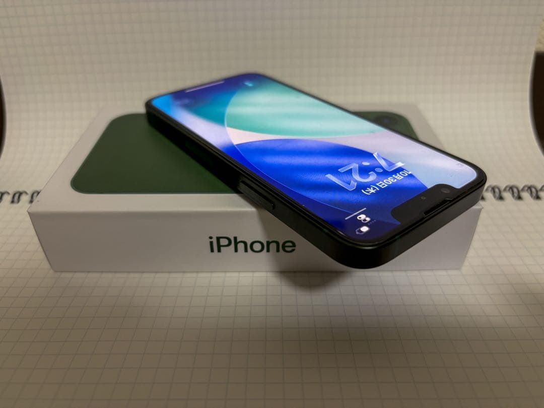ほぼ新品US版 iPhone 13 mini 256GB グリーン SIMフリー
