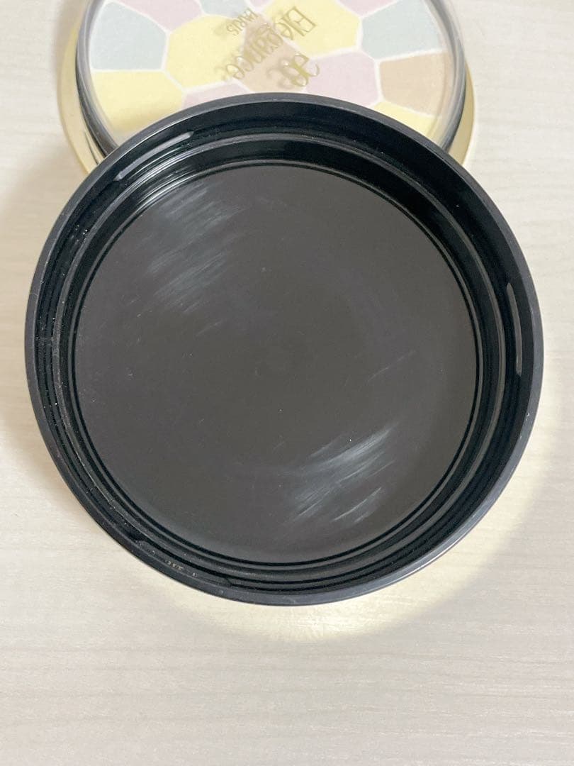 エレガンス　ラ　プードル　オートニュアンス　リクスィーズⅣ 27g 外箱あり