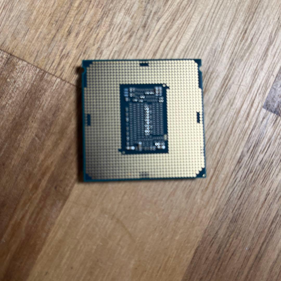 【ジャンク未動作確認】Intel Core i7-8700 CPU