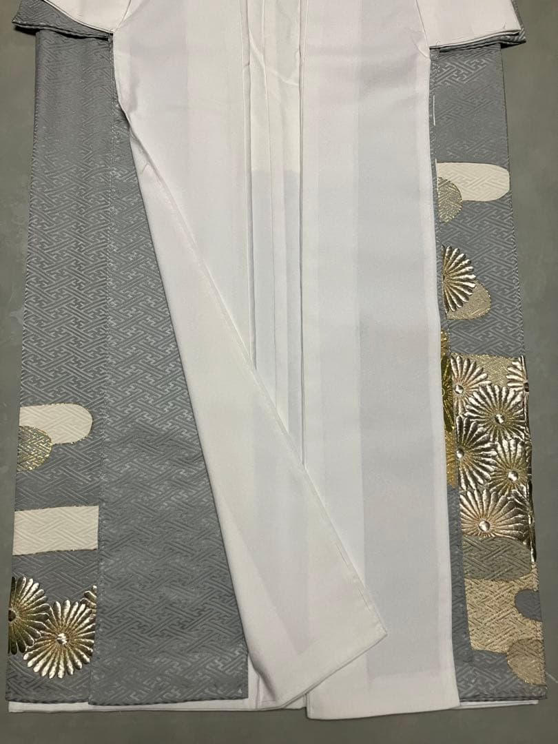 【NEW】美品♡ 淡いブルーグレー きれいめ 華尽く 正絹 色留袖 上品な着物