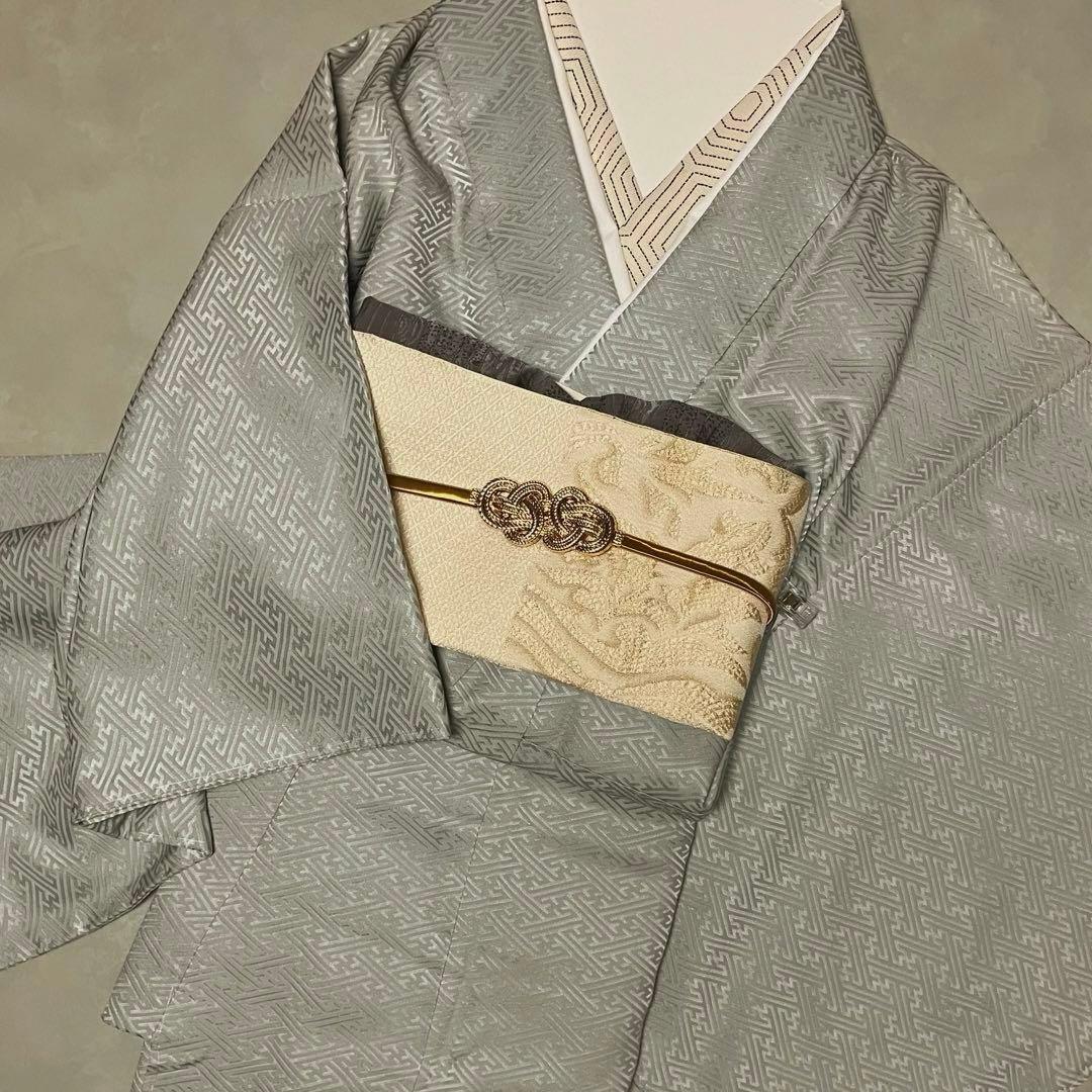 【NEW】美品♡ 淡いブルーグレー きれいめ 華尽く 正絹 色留袖 上品な着物