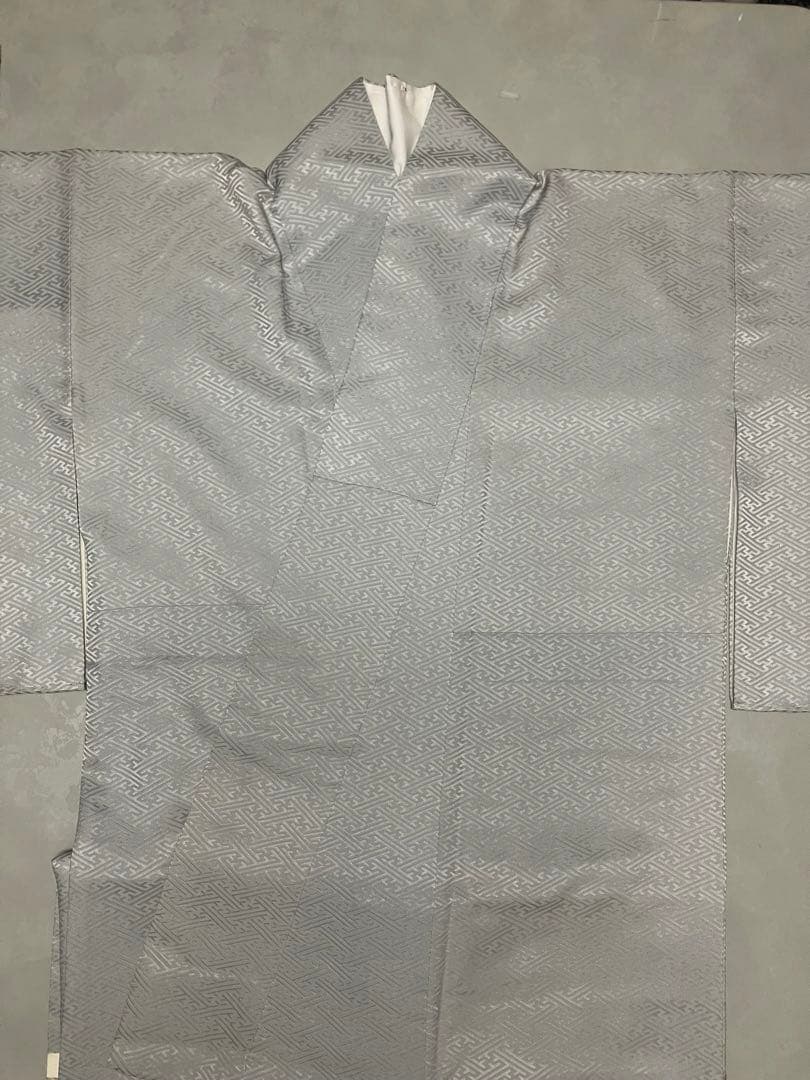 【NEW】美品♡ 淡いブルーグレー きれいめ 華尽く 正絹 色留袖 上品な着物