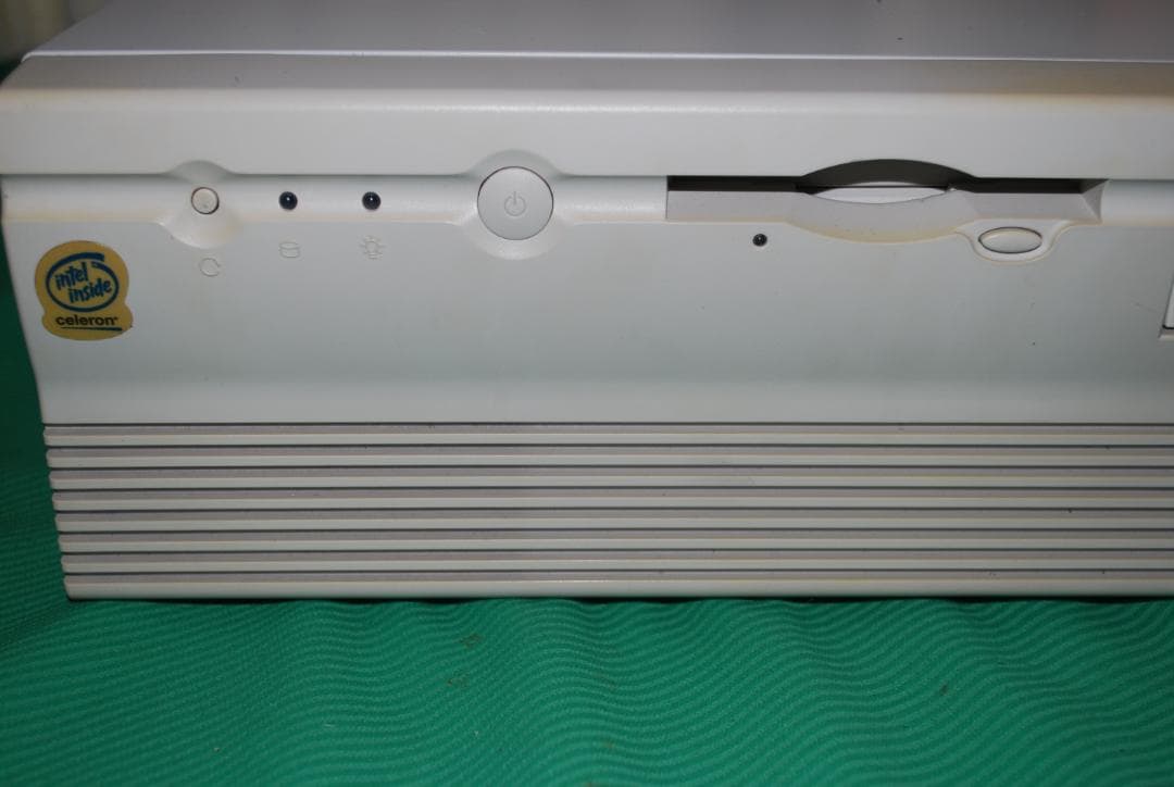 ISISビデオテロッパーBC-8900Bの出品です。