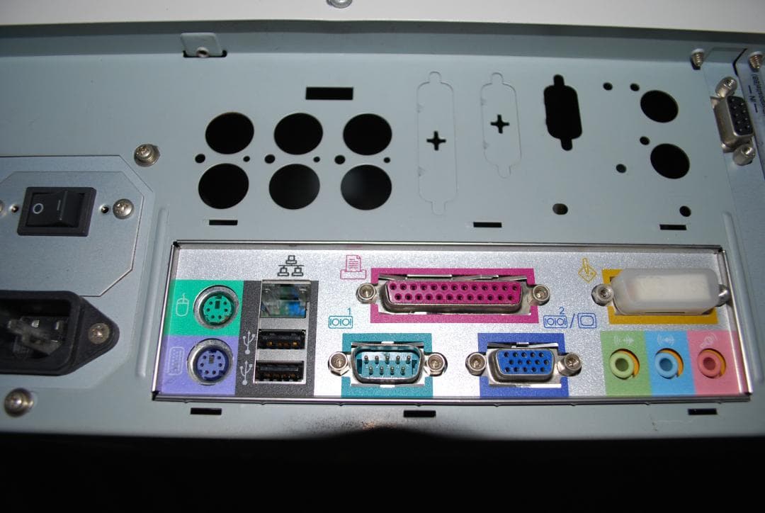 ISISビデオテロッパーBC-8900Bの出品です。