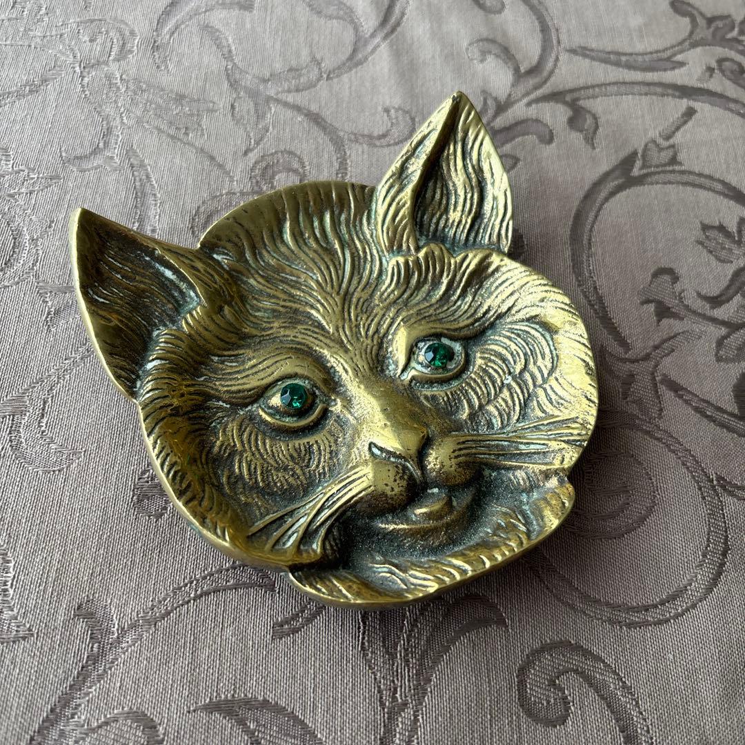 レア! ブロカント 緑の眼の猫のトレイブラス真鍮ビンテージアンティークガラスの瞳