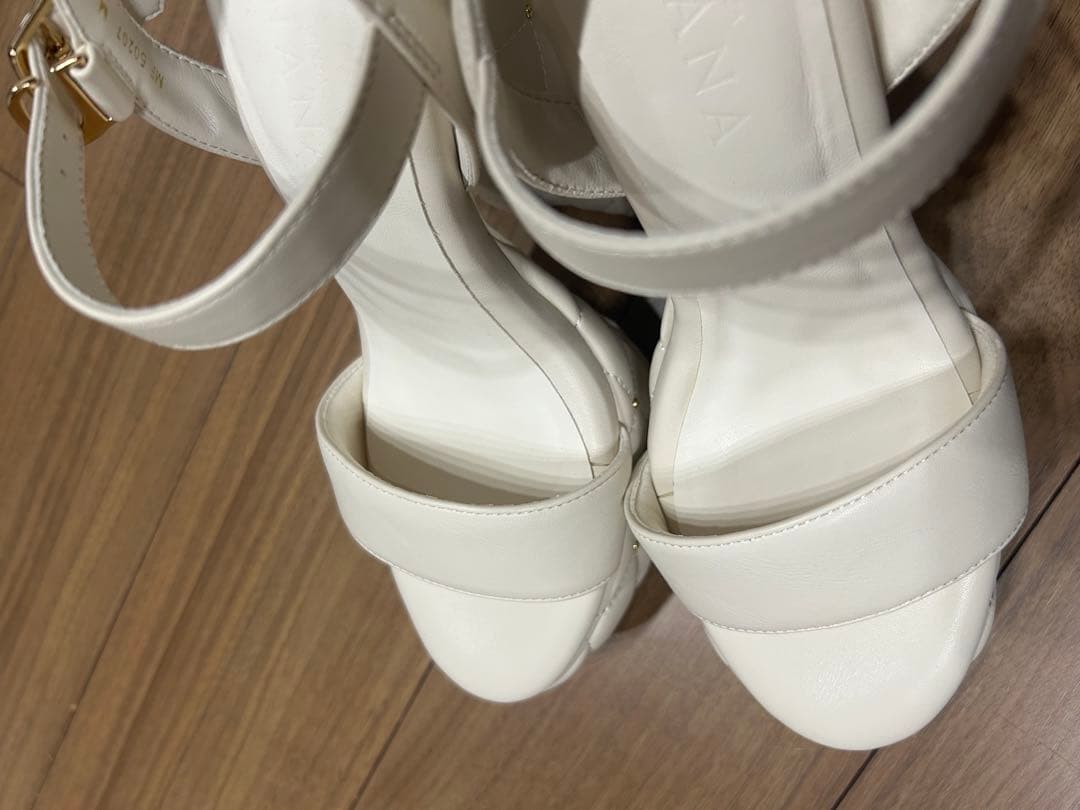 ダイアナ　DIANA キルティングサンダル　Mサイズ