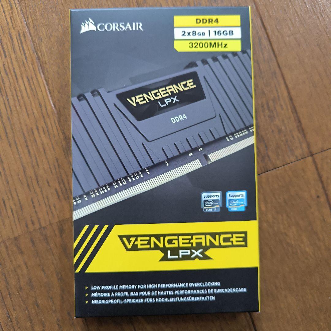 メモリー corsair DDR4 16gb 3200MHz