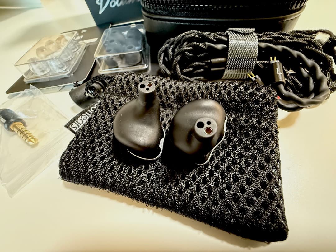 [美品] Softears Volume S イアホン　IEM