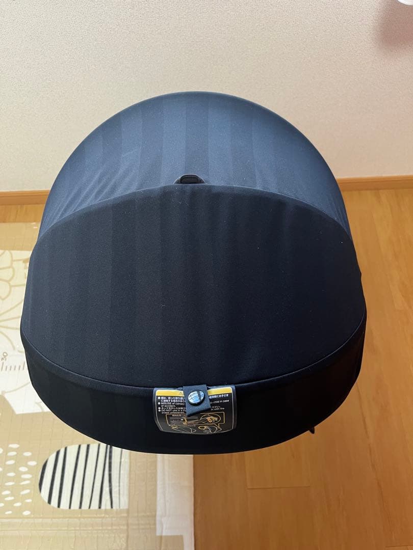 ［美品］Combi クルムーヴスマート ISOFIX チャイルドシート