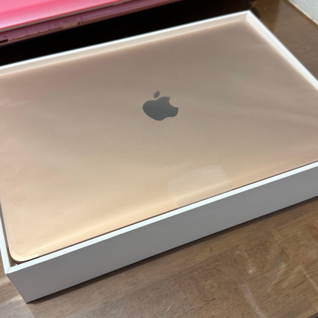 箱ありMacbook Air2020 ゴールド Corei5 256GB 8GB