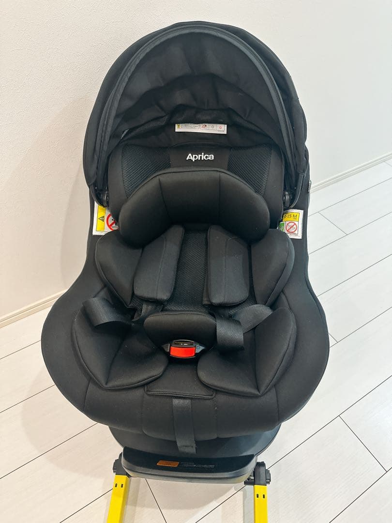 Aprica ブラック チャイルドシート ISOFIX