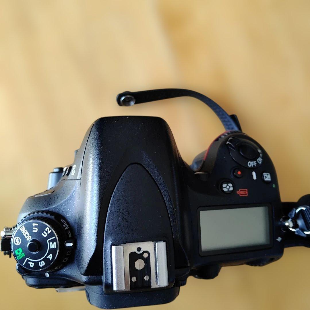 Nikon D610デジタル一眼レフカメラ