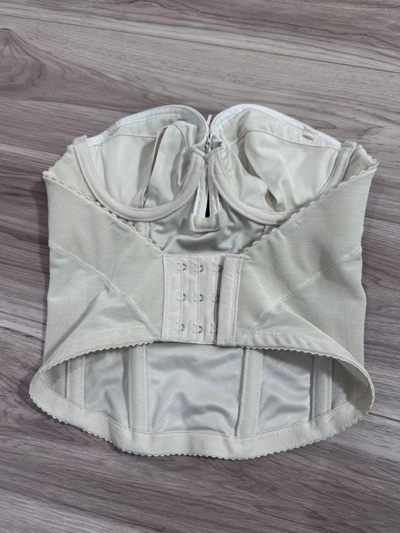 ブライダルボーテ　上下セット　ビスチェC65 / ガードルMサイズ