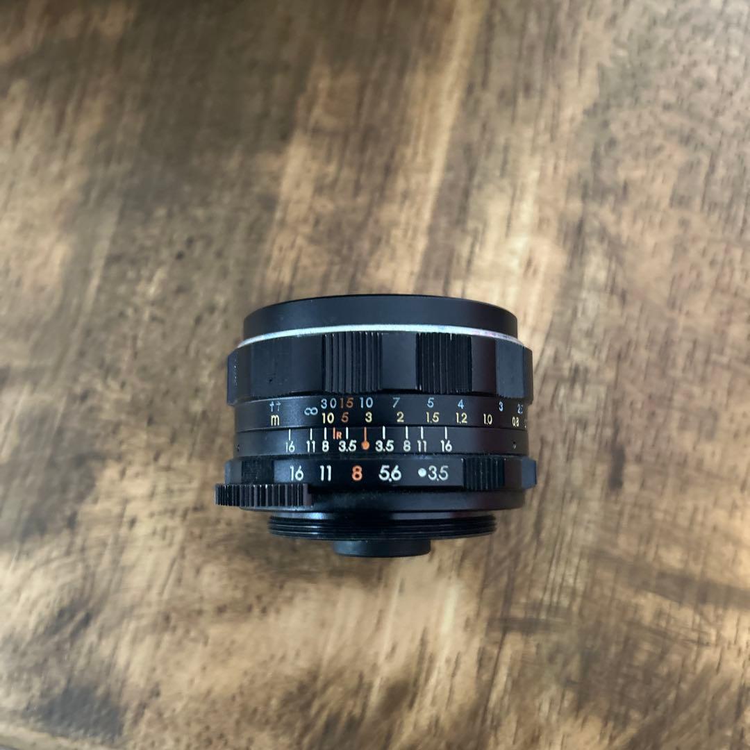 アサヒペンタックスの「Super-Takumar 35mm F3.5」レンズです