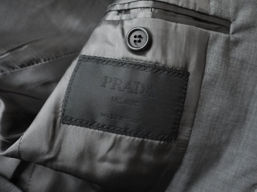 定価70万!最高級モデル プラダ PRADA ウールギャバジンセットアップスーツ