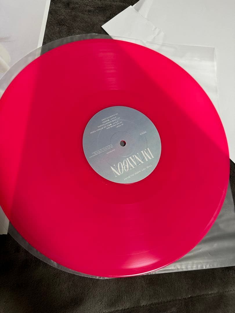 【IM NAYEON レコード　海外限定版】