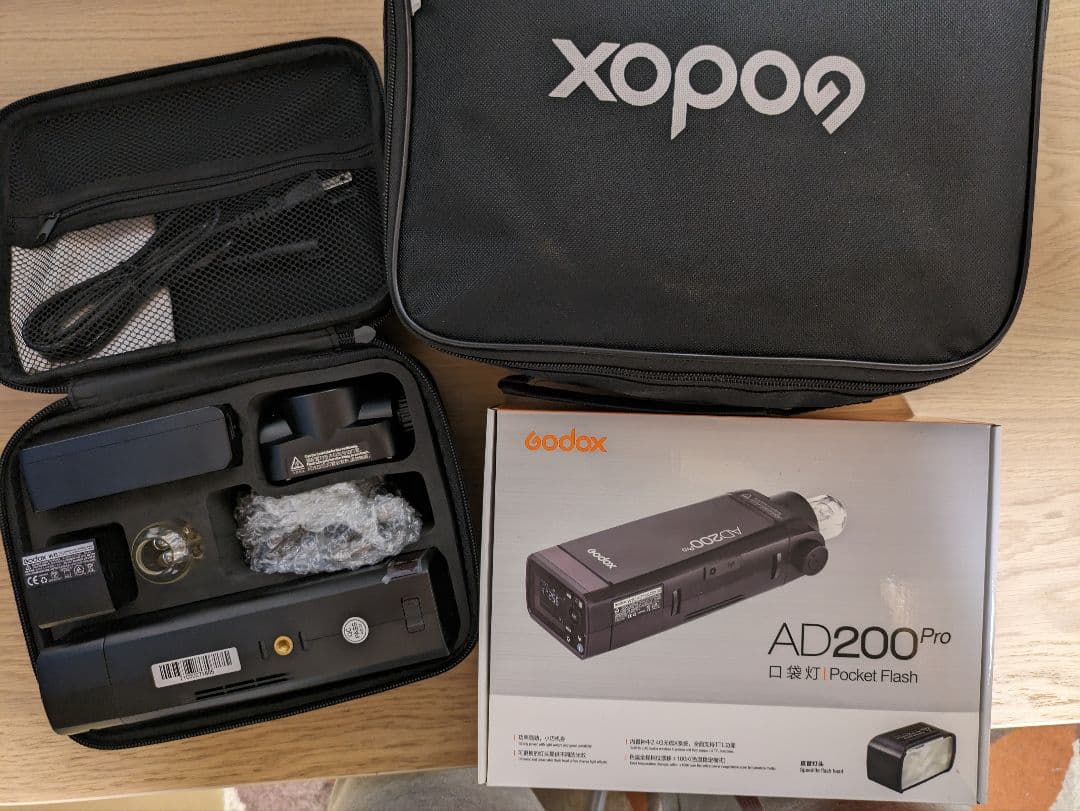 Godox FLASH フラッシュ　AD200 PRO + アクセサリ