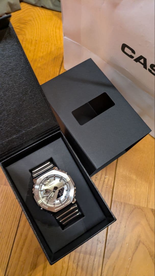 CASIO GM-2100YМ-8AJF 腕時計　新品