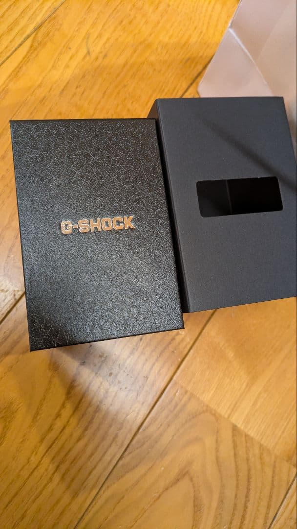 CASIO GM-2100YМ-8AJF 腕時計　新品