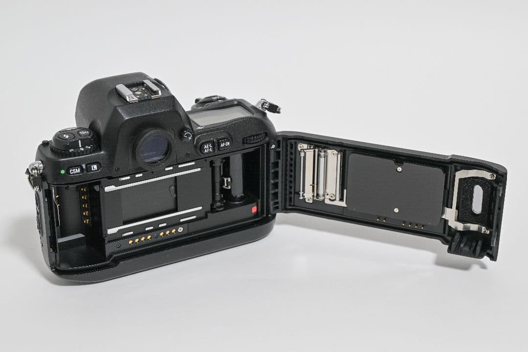 フィルムカメラ Nikon F100+Micro-NIKKOR-P Auto 55mm f3.5