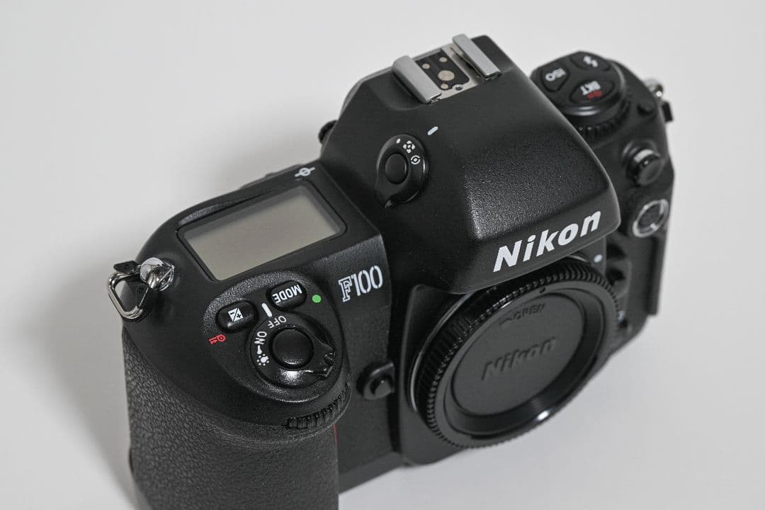 フィルムカメラ Nikon F100+Micro-NIKKOR-P Auto 55mm f3.5