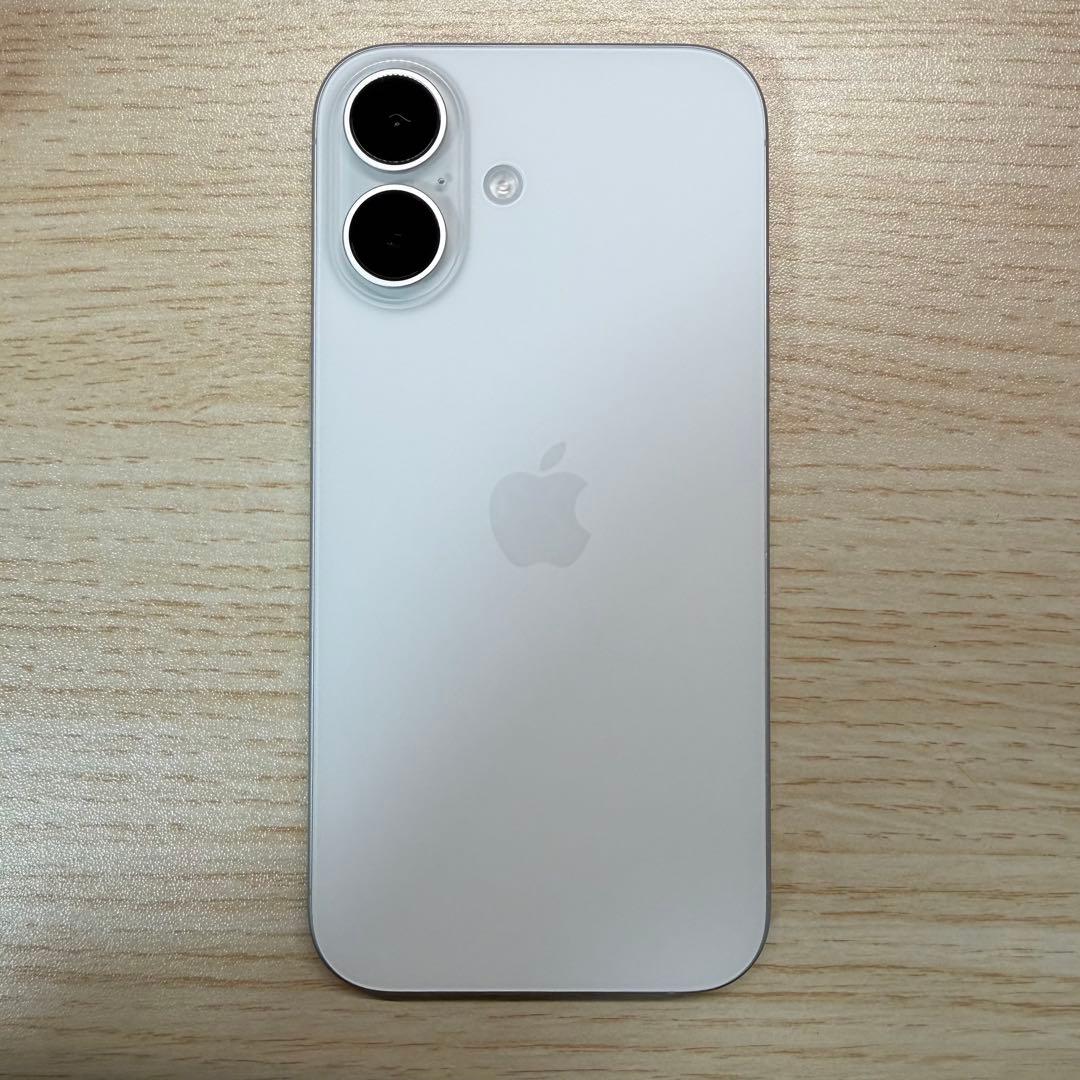 Apple iPhone 16 ホワイト256g 本体