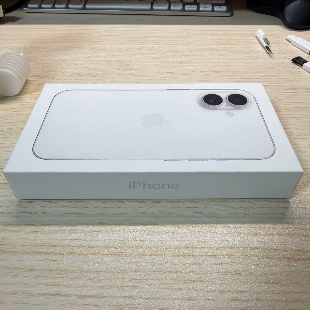 Apple iPhone 16 ホワイト256g 本体