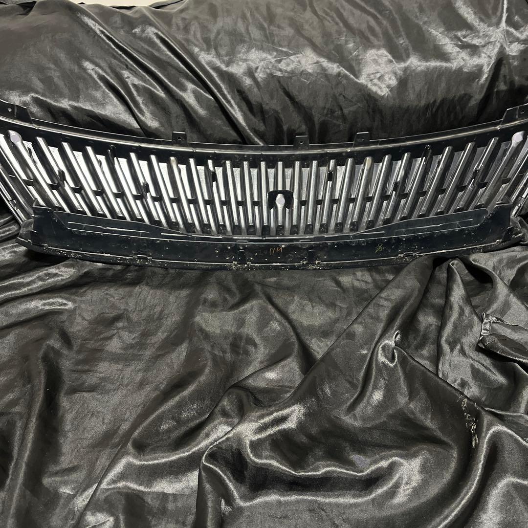 ハリアー60前期　純正フロントグリル