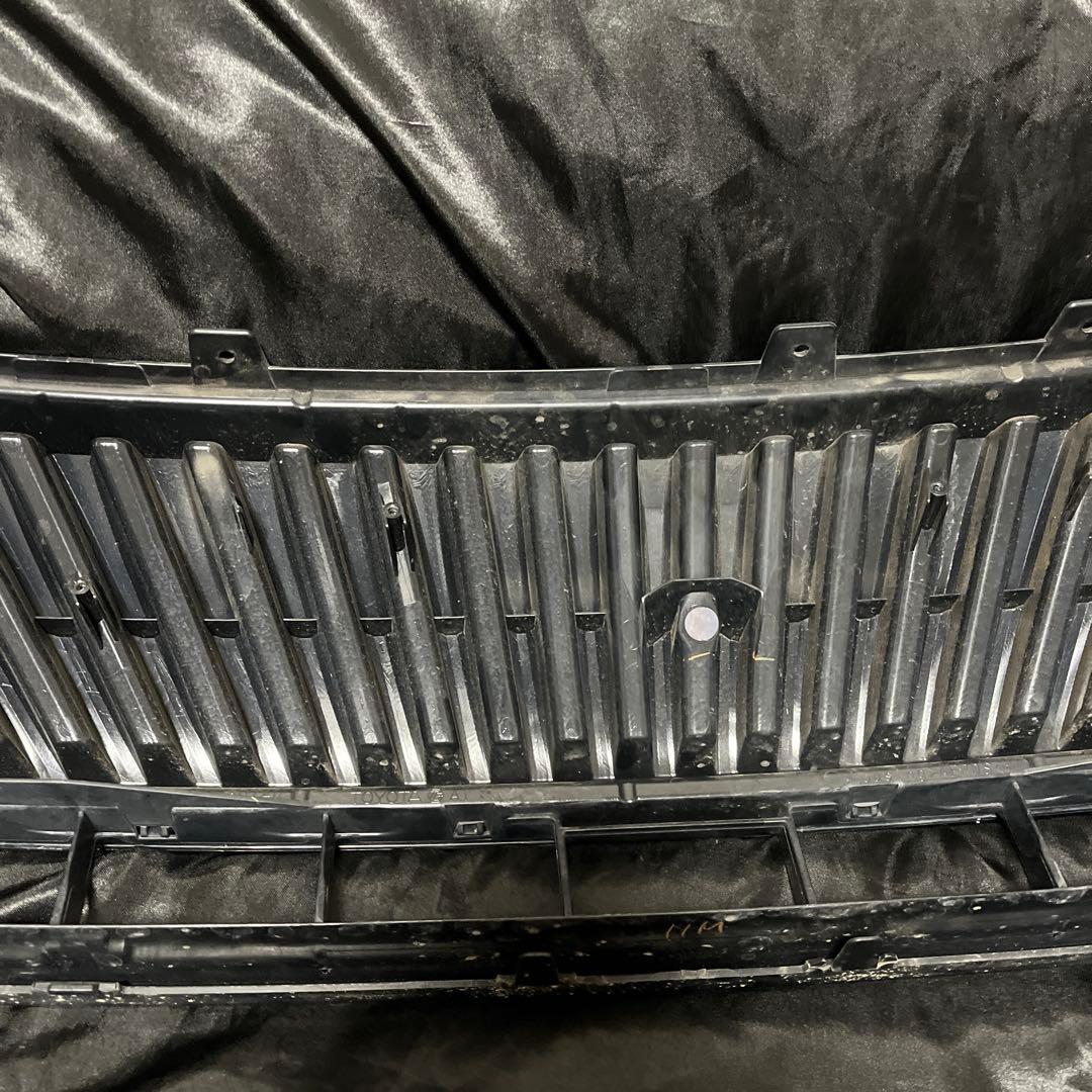 ハリアー60前期　純正フロントグリル