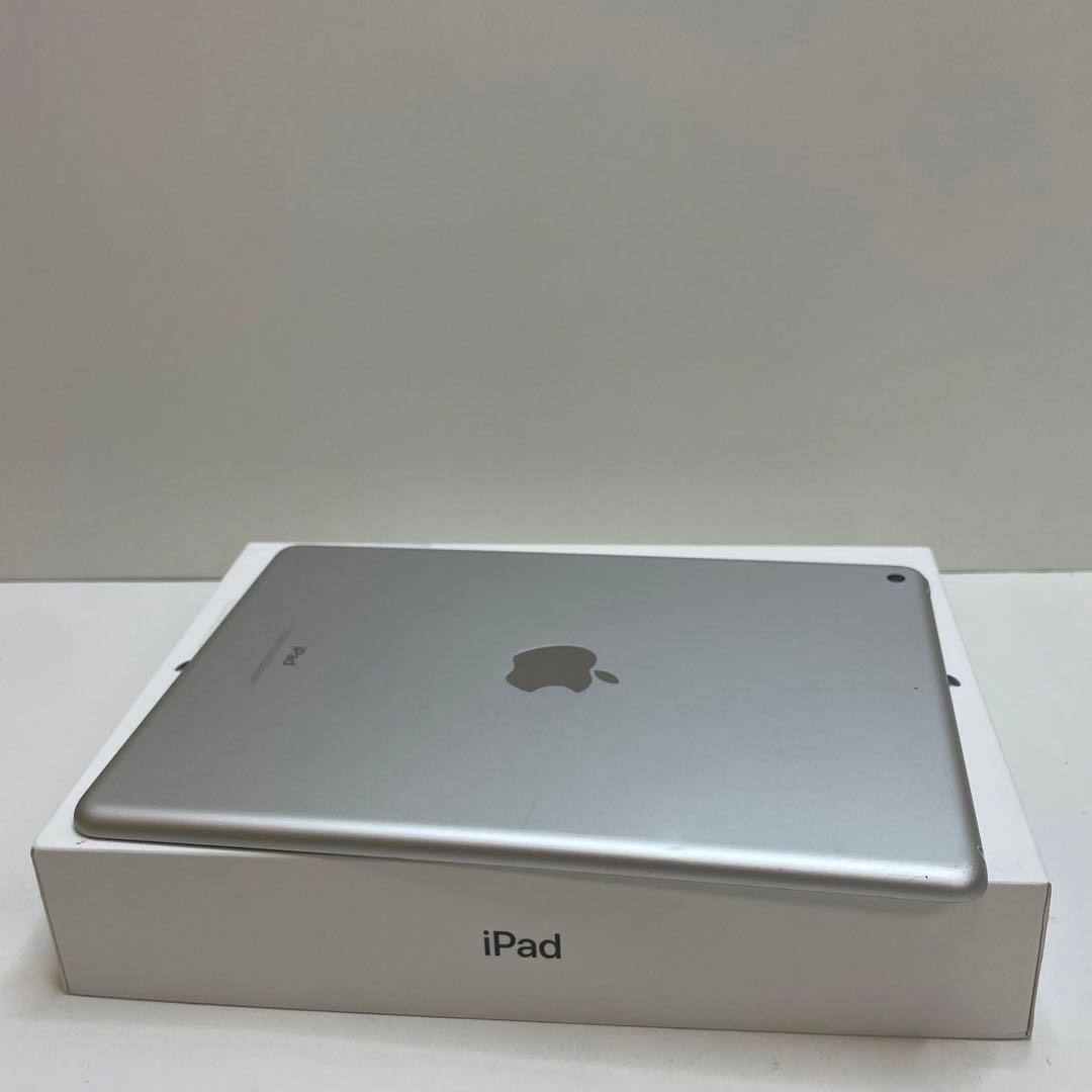 iPad 第5世代 32GB Wi-Fi 82%