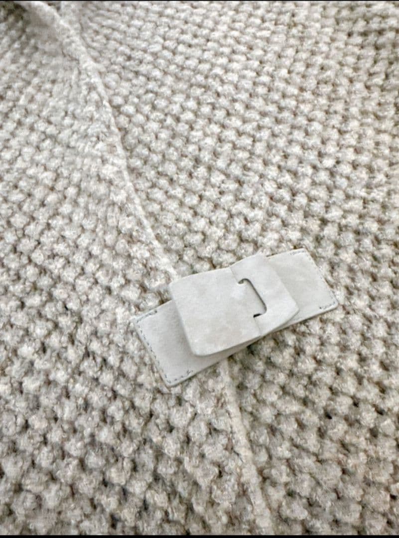 未使用　ファビアナフィリッピ　アルパカ軽くて暖かいニットジレ　グレージュ