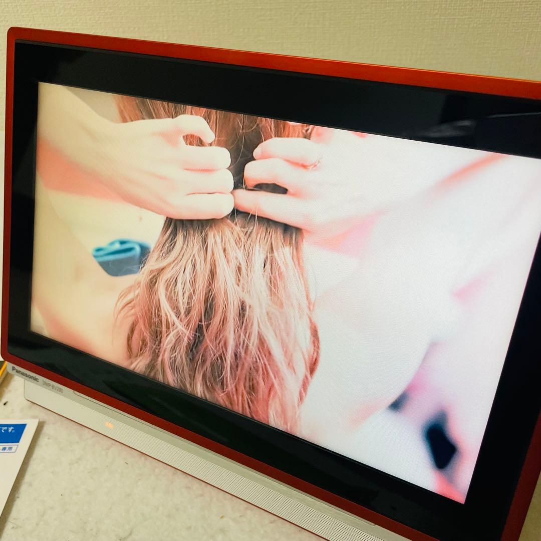 Panasonic VIERA DMP-BV200 ポータブルブルーレイ テレビ