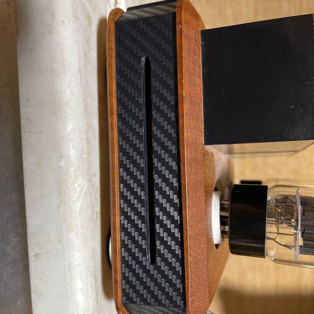 真空管アンプ ウッドカーボンデザイン