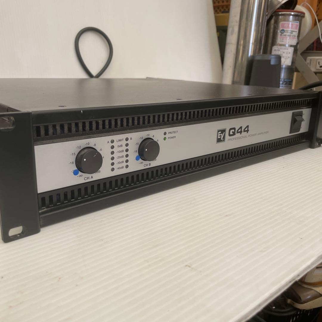 Electro-Voice エレクトロボイス Q44II パワーアンプ
