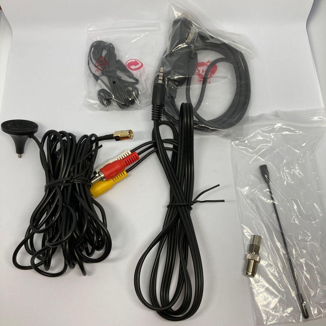 テレビ 持ち運び DVDプレーヤー　AVOX XDP-F9500CDW