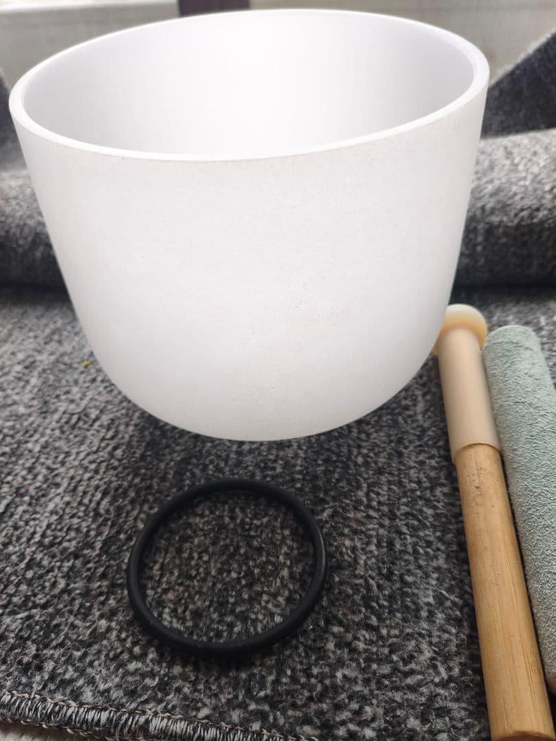 フロスト　クリスタルシンギングボウル ８インチ直径20cm