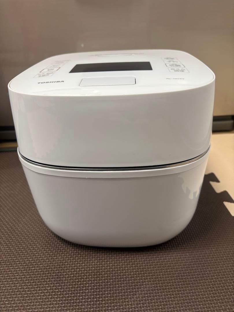TOSHIBA 真空圧力IHジャー炊飯器 RC-10VXV-2024年製