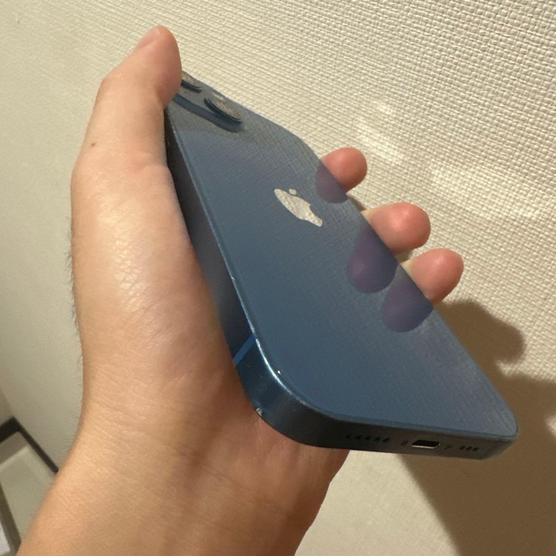 Apple iPhone 13 ブルー