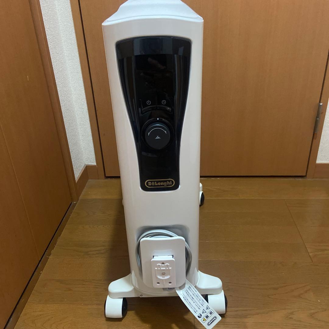 De'Longhi オイルヒーター HNG65L0915 1500W