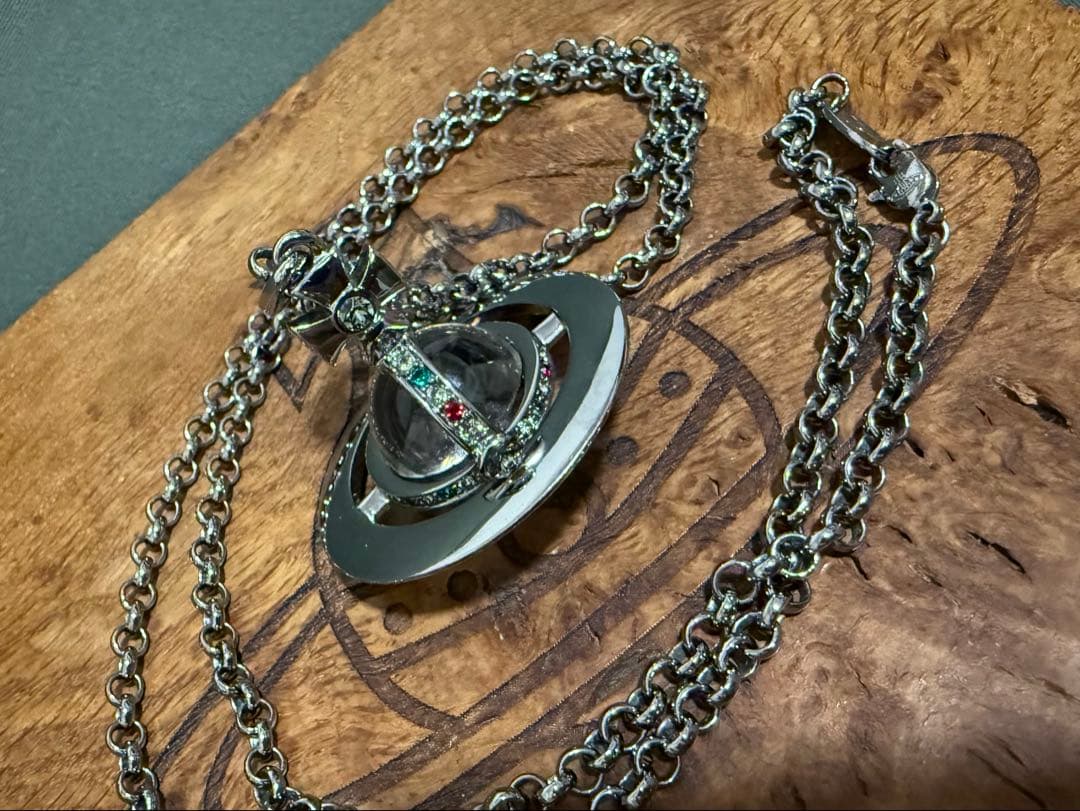 良品Sale/Vivienne Westwood スモールオーブ/ガンメタル