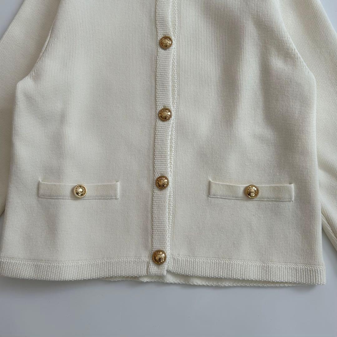 ZOZO限定anuans オリジナルボタンノーカラーニットジャケットレディース