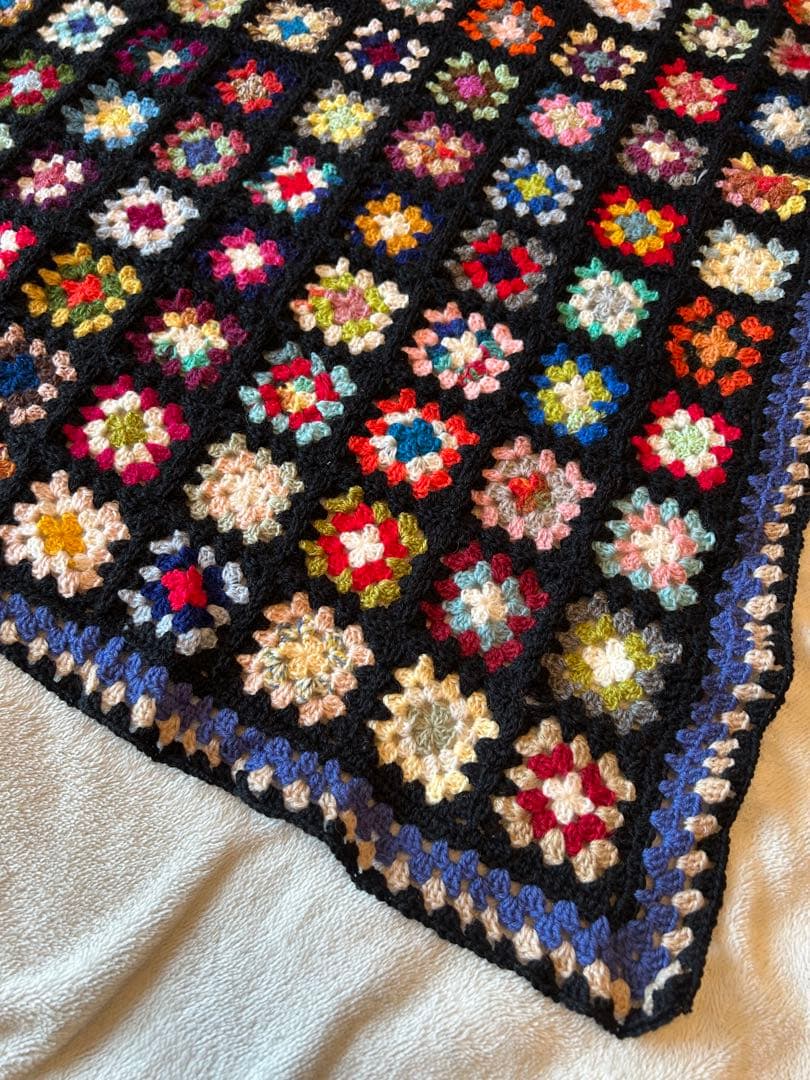 ハンドメイド　マルチカバー　ニット