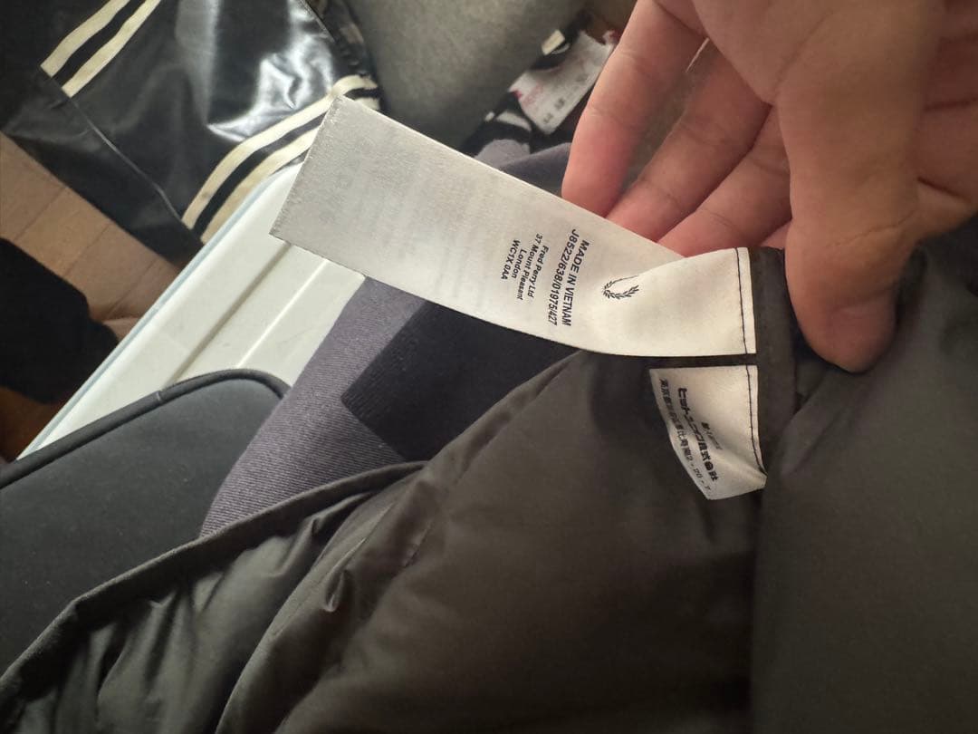 【希少】カラー　フレッドペリー　ダウンベスト