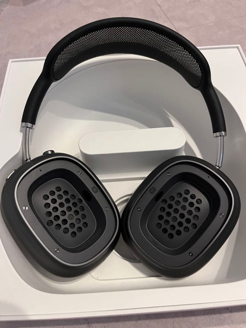 【極美品】AirPods Max スペースグレー 本体