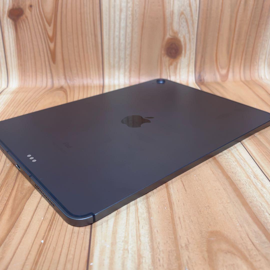 SIMフリー 本体 iPad Air 4 64 GB 045CH スペースグレイ